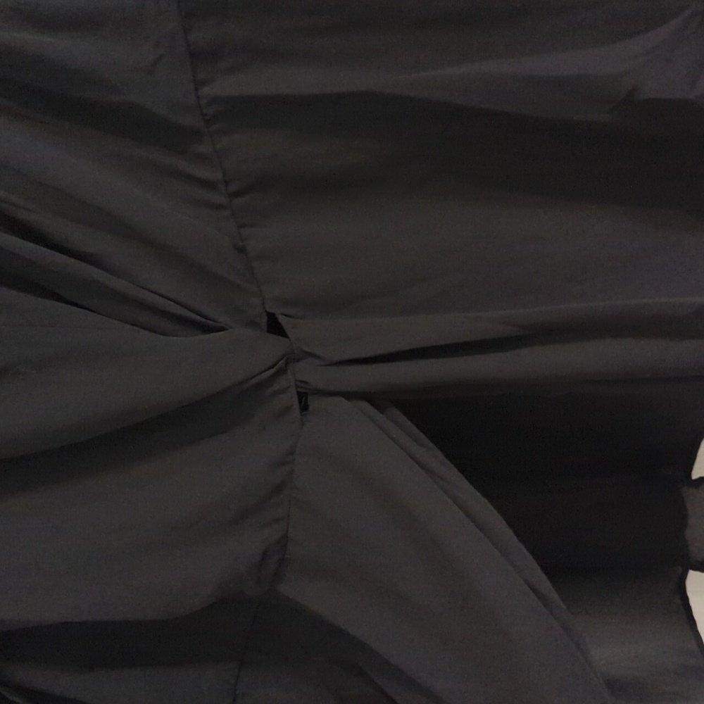 Torrid Georgette twist surplice flutter sleeve blouse - Picture 3 of 4